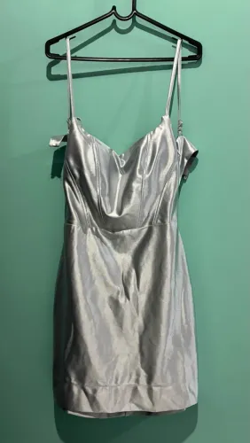 vestido prata