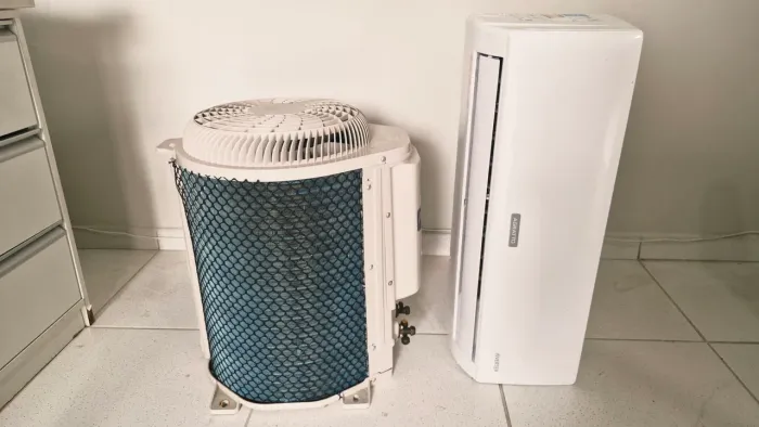 Ar Condicionado Split 9 mil Btus (Inverter) Agratto (ainda na garantia)