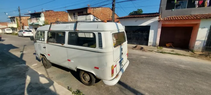 Volkswagen Kombi Standard/ Luxo/ Serie Prata 2001