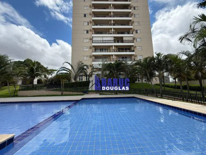 Vende-se ótimo apto no Edifício Green Hill, com 03 quartos sendo 01 suíte, sacada com chur