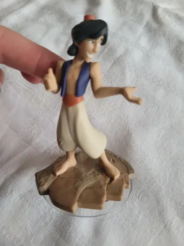 Boneco Aladdin da Disney Infinity 2.0 original.<br>R$ 50