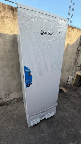 Freezer vertical Imbera 569 litros 220v Triplação