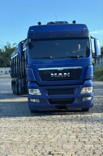 MAN TGX 29.440 traçado 6x4 ano 2014