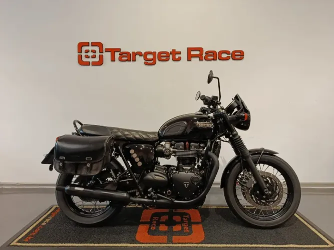 Triumph Bonneville T120 Black