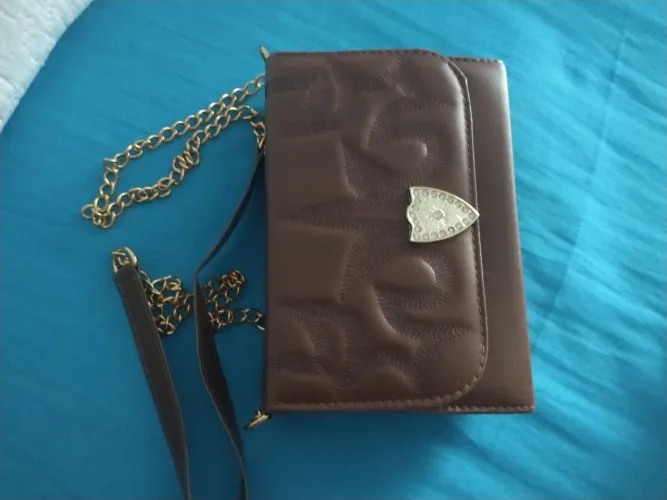 Bolsa de ombro nova