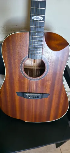 Violão Strinberg