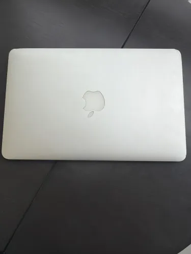Vendo MacBook Air 2010