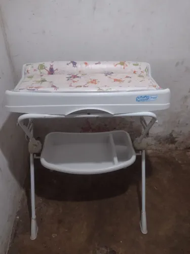 Trocando de bebê
