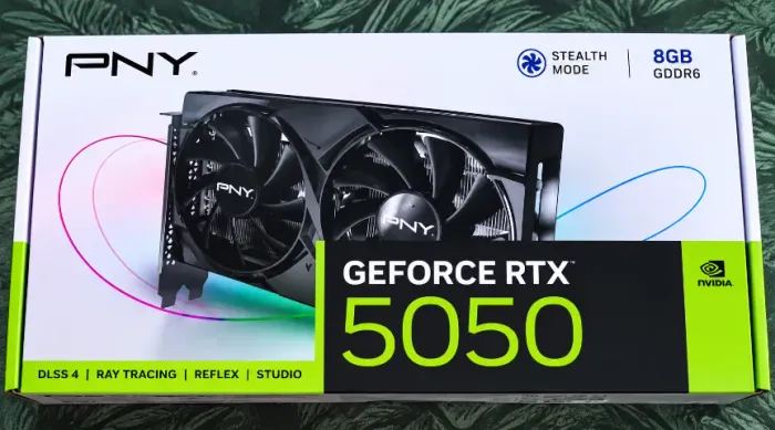 Placa de Vídeo PNY Stealth Mode NVIDIA GeForce RTX-5050 8GB GDDR6
