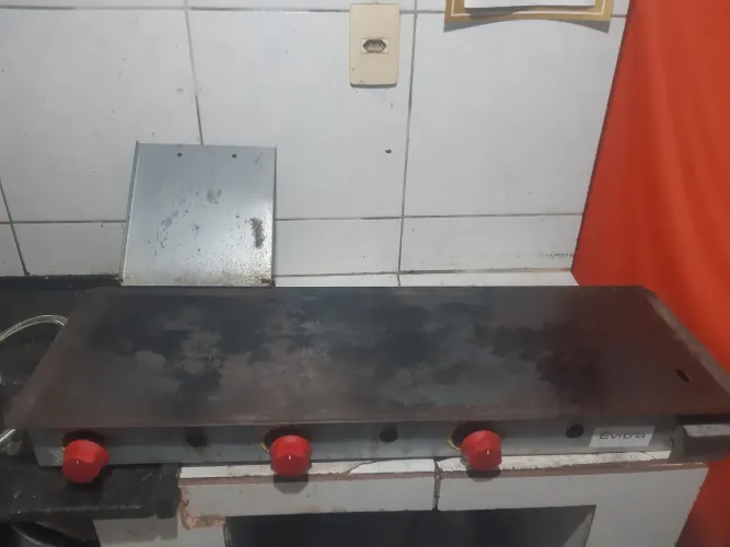 CHAPA PRA HAMBURGUERIA E FRITADEIRA A GAS COM MANGUEIRA INOX