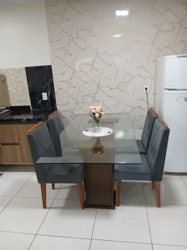 Alugo Casa Duplex totalmente mobiliada e climatizada