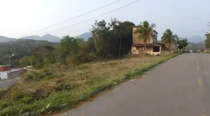 Terreno á venda no Bairro Bambuí - Maricá/RJ