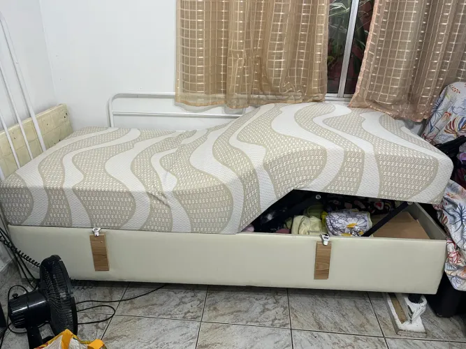 Cama hospitalar motorizada 2 movimentos com colchão Pilati