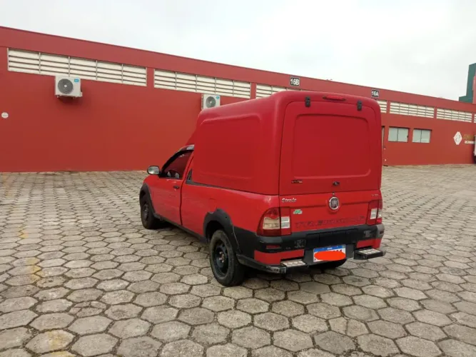 Capota de Fibra de Vidro (tipo baú)