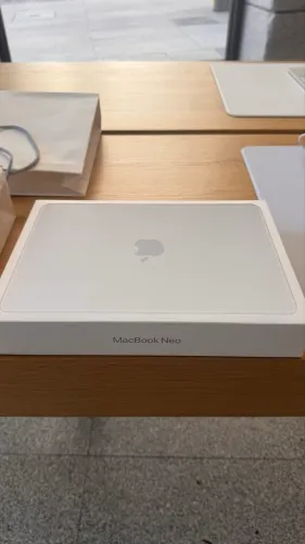 MacBook Neo - 512GB