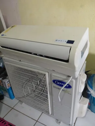Ar condicionado 