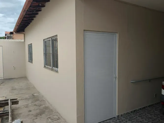 Casa para venda com 120 metros quadrados com 2 quartos