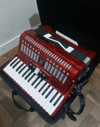 Acordeon Michael 60 baixos