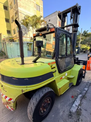 Empilhadeira CLARK - C70 / 7 Toneladas / 2021
