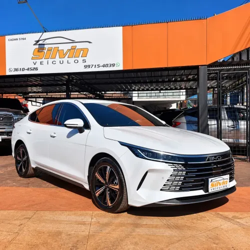 BYD King GS 1.5 16V Híbrido Aut. 2025