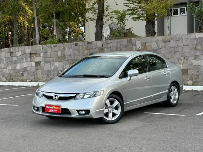 Honda Civic Sedan LXS 1.8/1.8 Flex 16V Aut. 4P 2010
