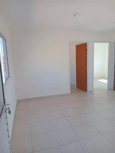 Alugo apartamento na ocidental