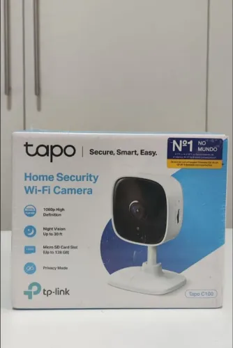 Câmera de Segurança TP-Link Tapo C100 Wi-Fi Full HD 1080p Nunca Usada