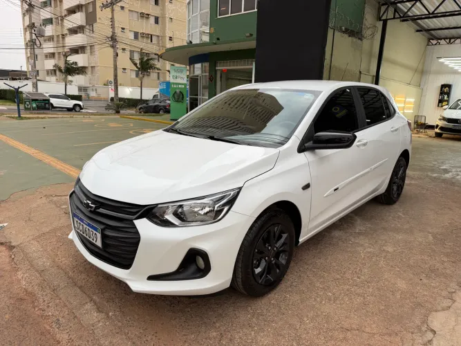 Chevrolet Onix Hatch LT 1.0 12V Flex Mec. 4P 2025