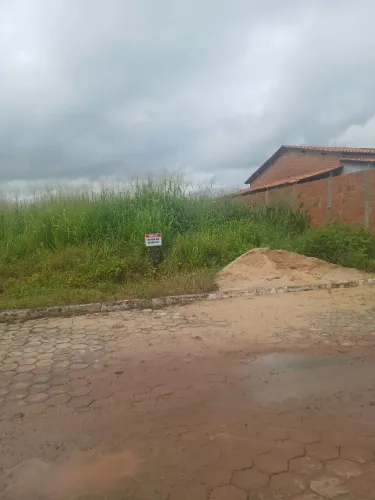 Repasse de terreno , valor R$ 48.000 + assumir as parcelas 