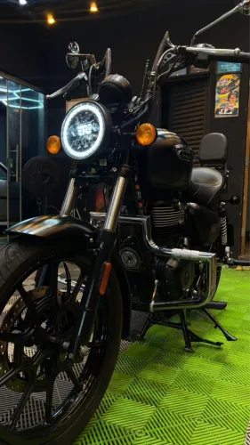 Royal Enfield Meteor 350 Custom 2022/23 | 12 mil km | Impecável