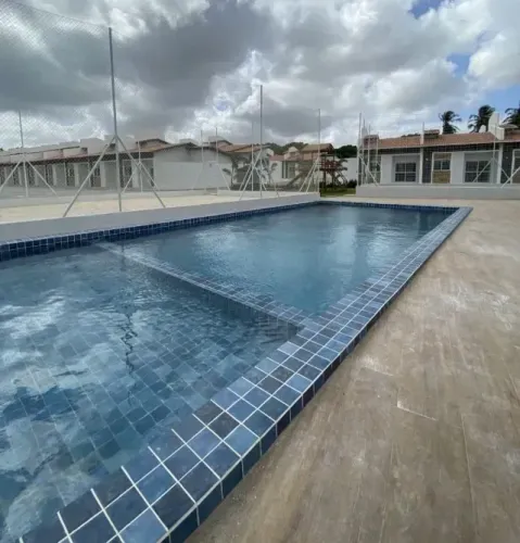 Imóvel para venda possui 45 metros quadrados com 2 quartos em Capuan - Caucaia - CE