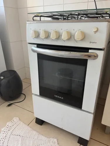 Fogão 4 bocas 1 ano uso