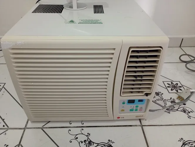 Vende se ar condicionado