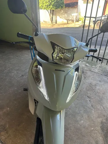 Moto bis