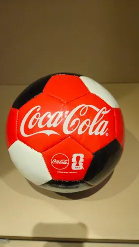 Bola Coca-Cola 2026
