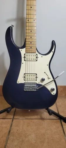 Guitarra ibanez azul marinho