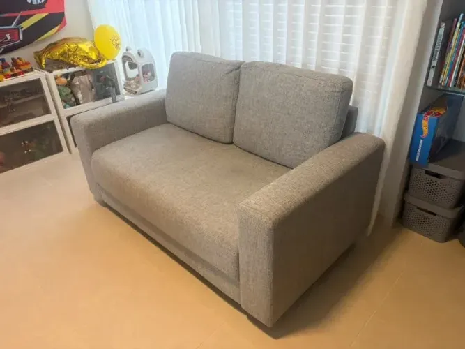 Sofá 2 lugares