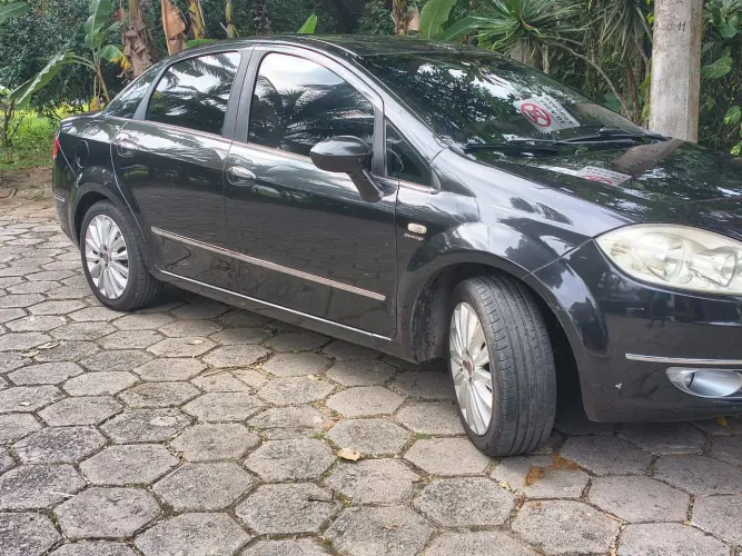 Fiat Linea Absolute 1.9/1.8 Flex Dualogic 4P 2013