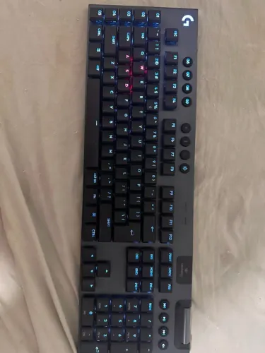 Teclado Mecânico Gamer Sem Fio Logitech G915 X Lightspeed RGB