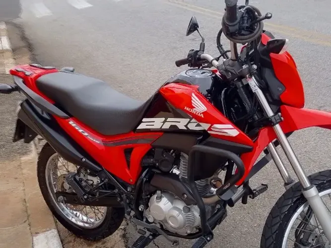 Bros 160