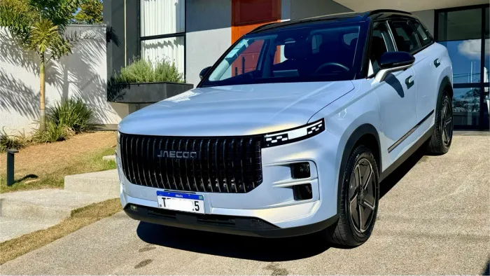 Jaecoo 7 / J7 Luxury 1.5 TB 16V AUT 5P (híbrido) 2026