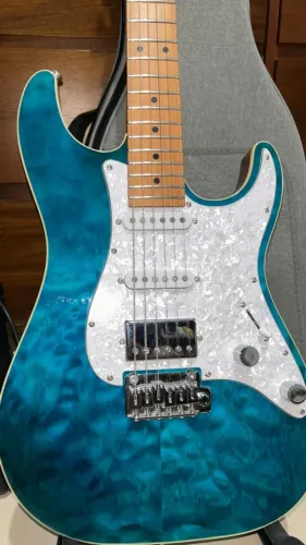 Guitarra Seizi Musashi Plus Blue