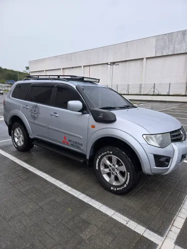 Mitsubishi Pajero HD-S 3.2 4X4 T.i. Diesel 5P Mec. 2018