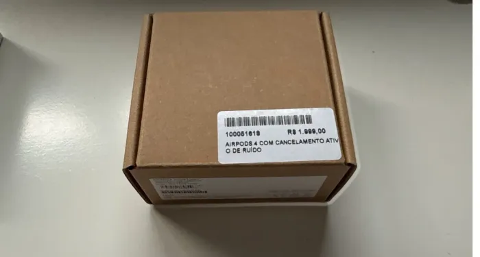 AirPods 4