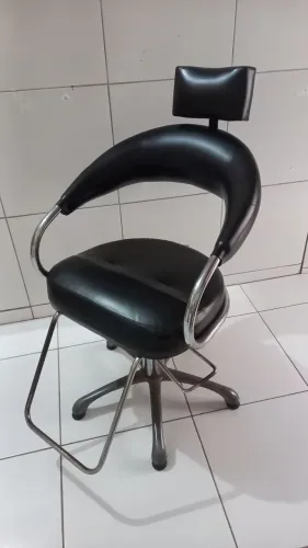 Cadeira hidráulica cabeleireira