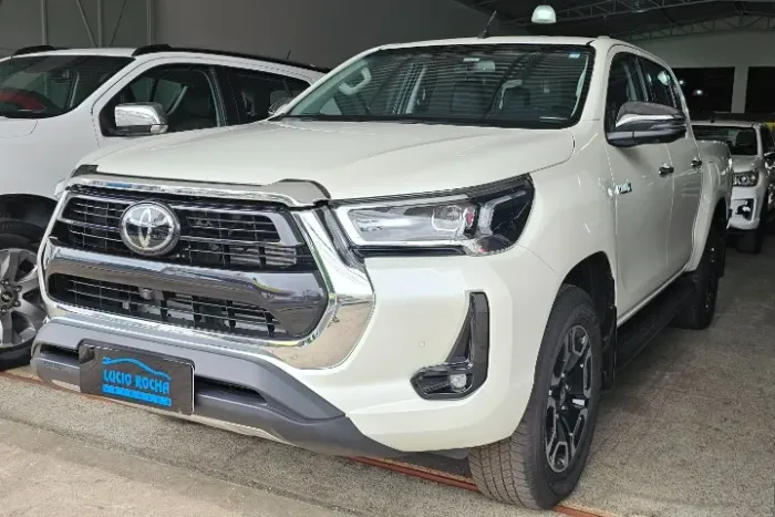 Toyota Hilux CD SRX 4X4 2.8 TDI 16V Diesel Aut. 2022
