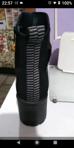 Bota confortoflex 36 novinha