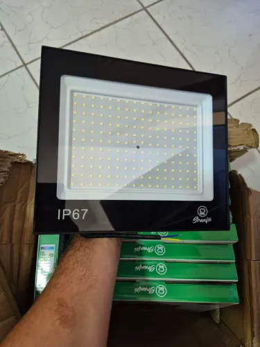 REFLETOR GRANDE 500W
