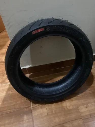 Pneu Kenda 110/70 aro 13 - Pneu de Scooter Dianteiro