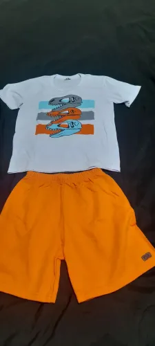Conjunto menino, de 8 a 10 anos, promoção, 12$ cada